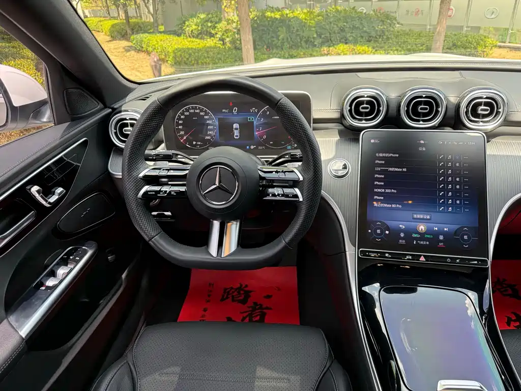 Mercedes-Benz C-Class — миниатюра 10