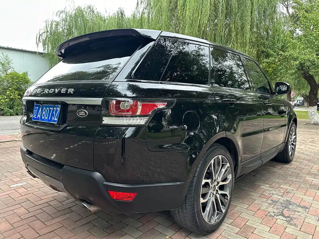 Land Rover Sport — миниатюра 5