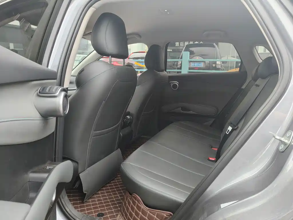 BYD Yuan Plus — миниатюра 5