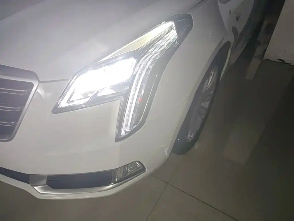 Cadillac XTS — миниатюра 24