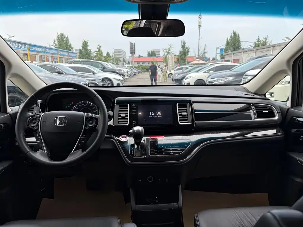 Honda Elysion 2019 2.0L Luxury