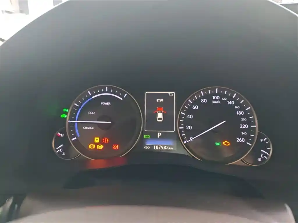 Lexus ES 2015 300h Luxury