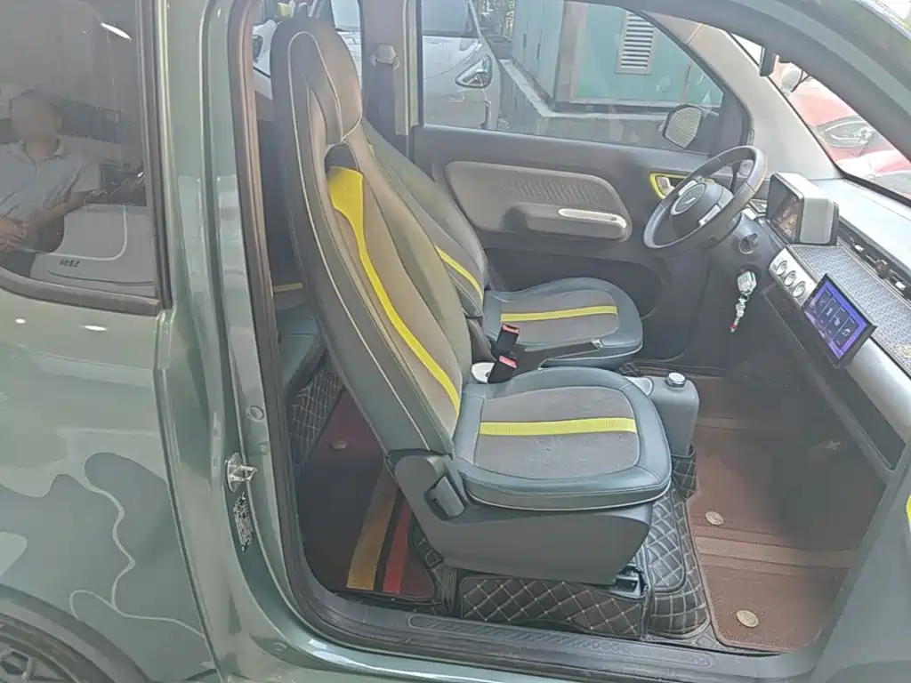 Wuling MINIEV — миниатюра 25