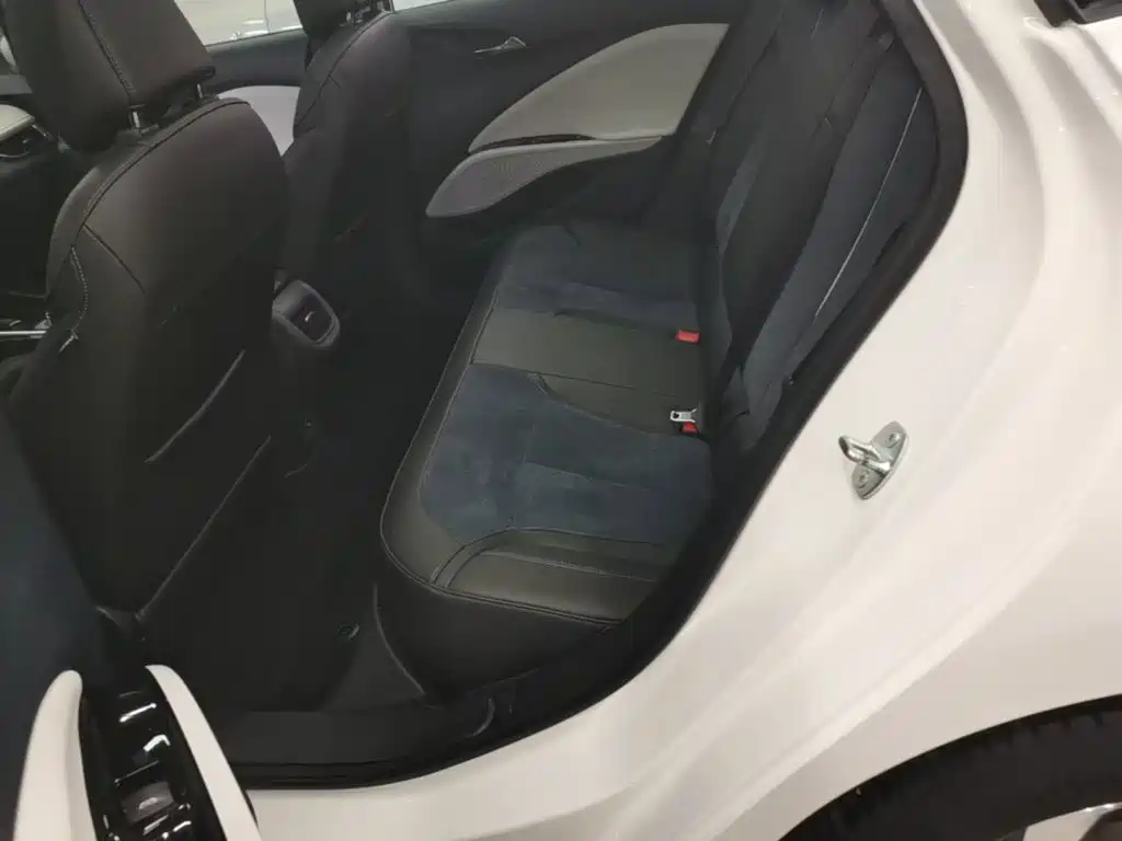 Buick Velite 6 — миниатюра 17