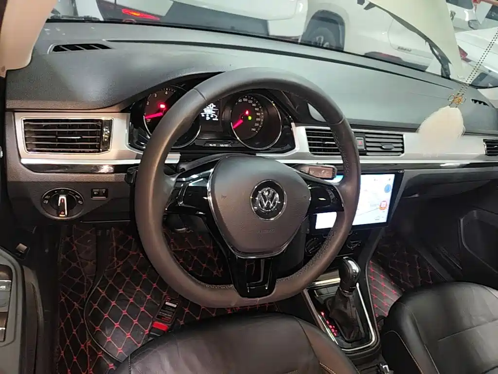 Volkswagen Bora — миниатюра 10