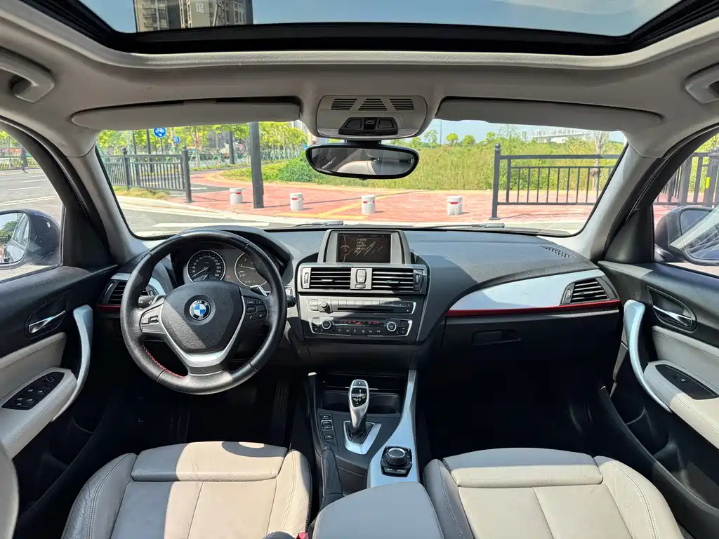 BMW 1 Series (Import) — миниатюра 7