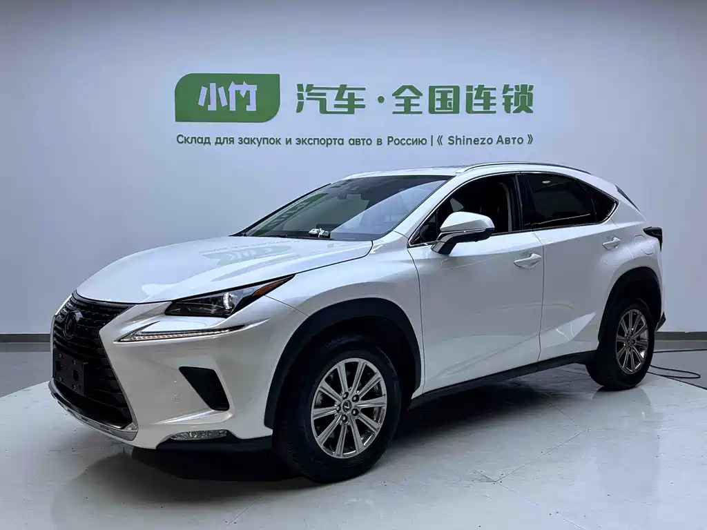 Lexus NX 2021