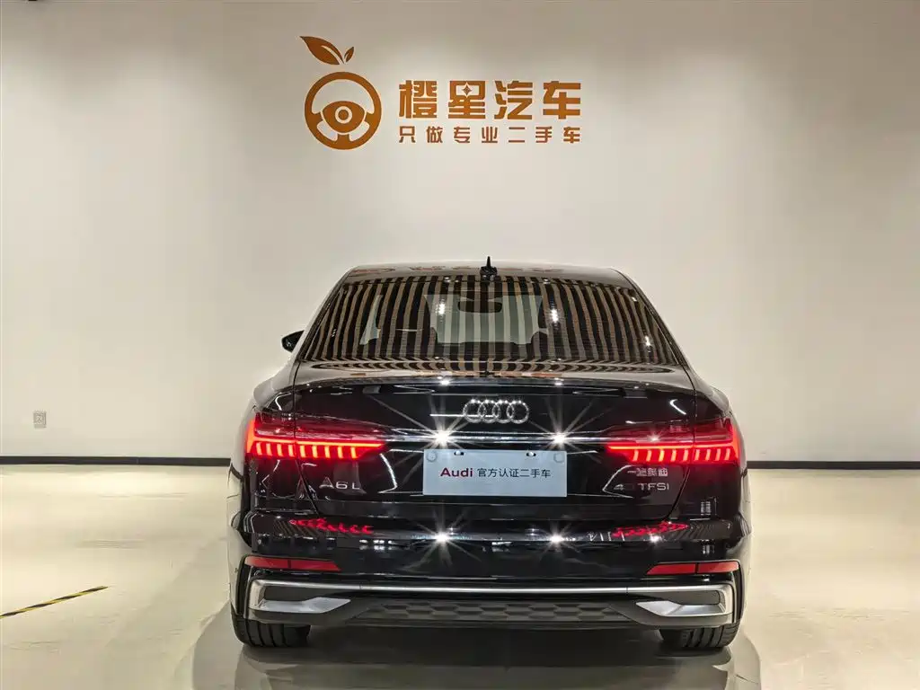 Audi A6L 2024 40 TFSI Luxury