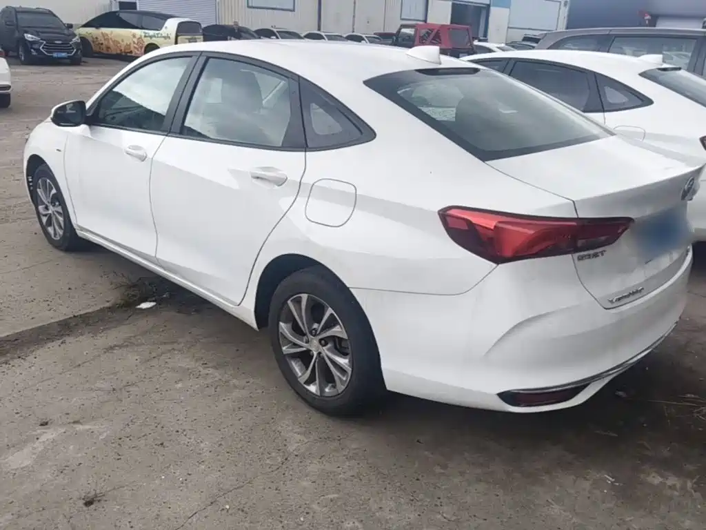 Buick Verano — миниатюра 5