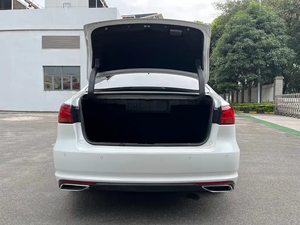 CHANGAN RUICHENG CC