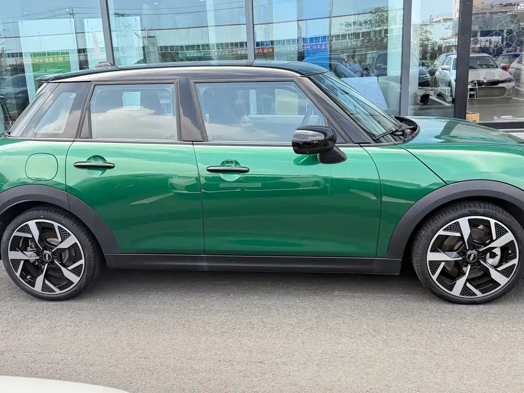 MINI Mini — миниатюра 10