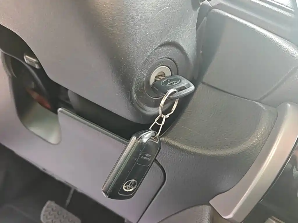 Toyota Vios FS — миниатюра 9