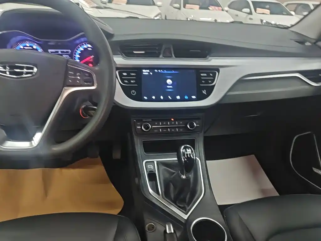 Geely Vision — миниатюра 13