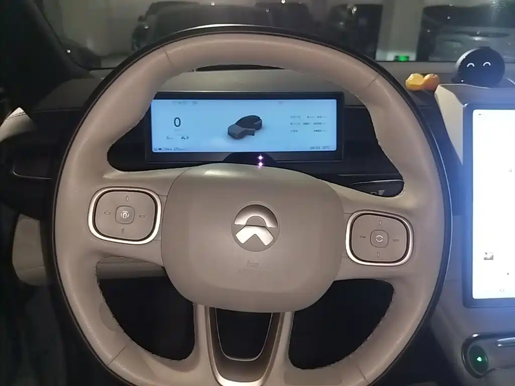 NIO ES6 — миниатюра 11