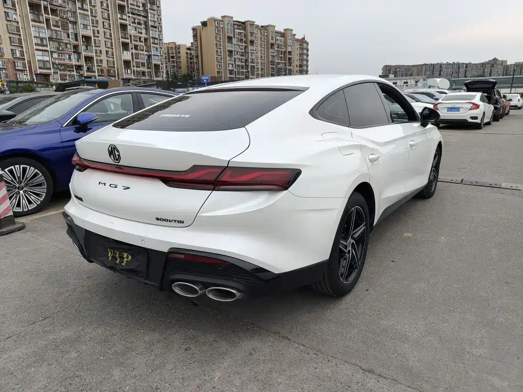 MG 7 2025 1.5T 300 DCT Luxury