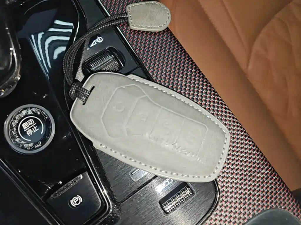 BYD Han — миниатюра 9