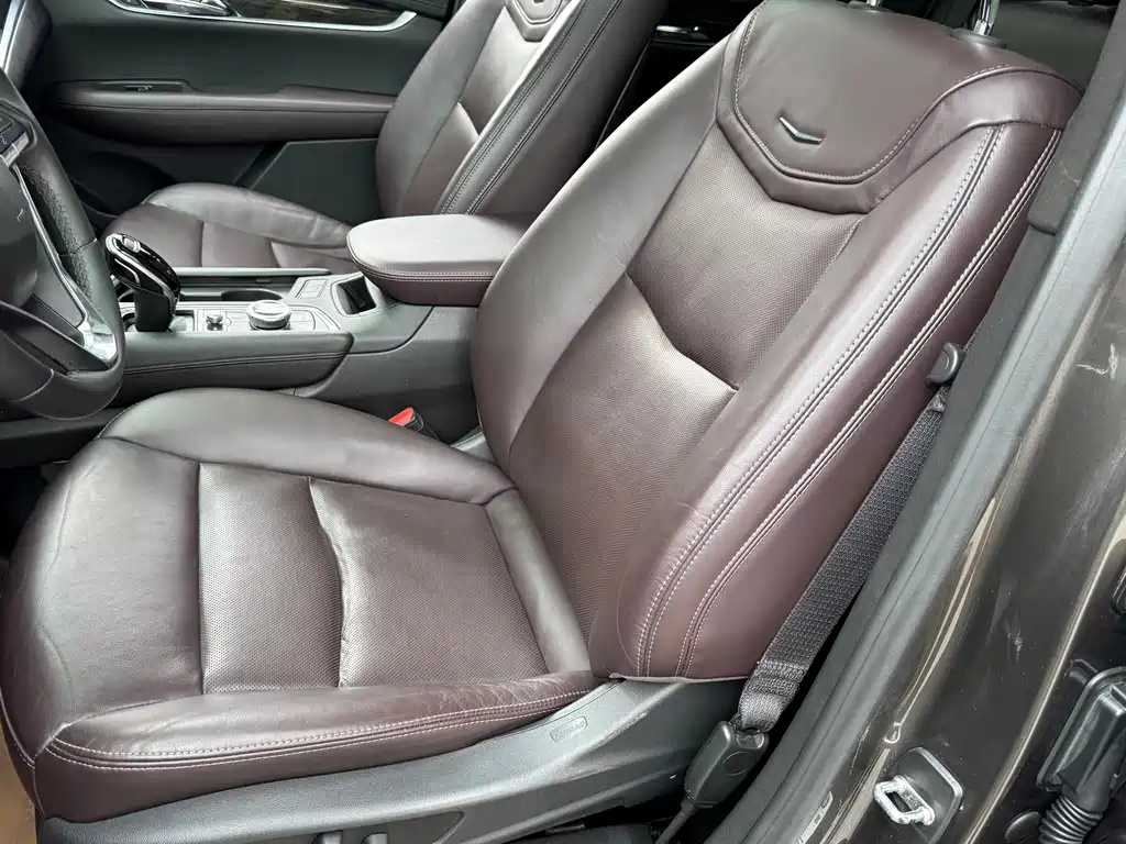 Cadillac XT6 — миниатюра 18