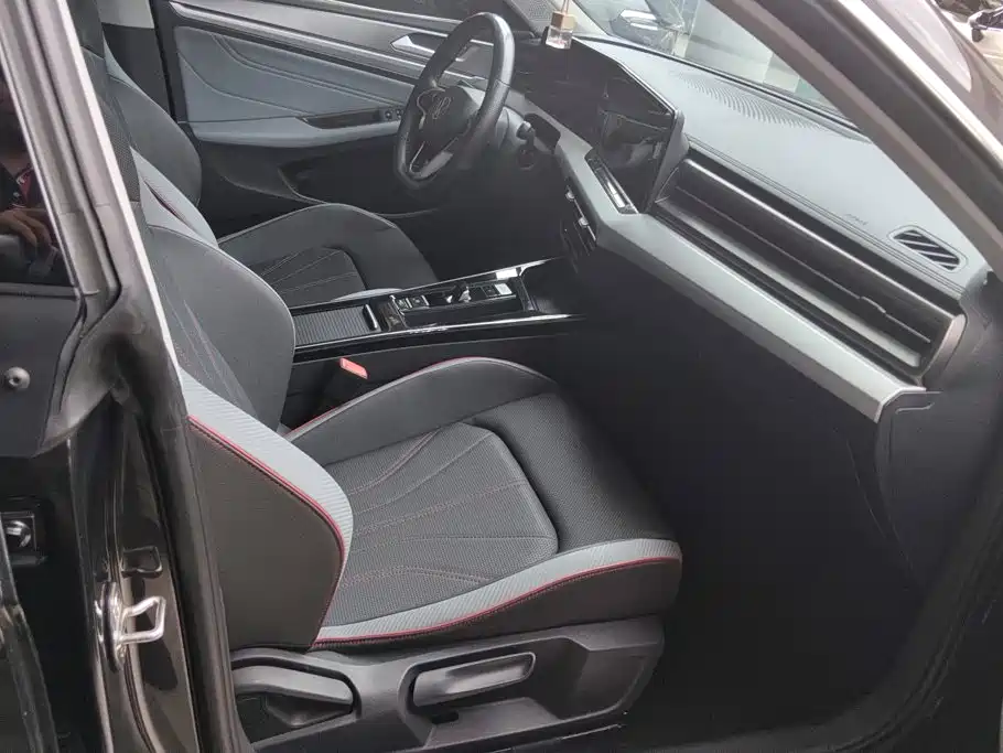 Volkswagen Lamando — миниатюра 8