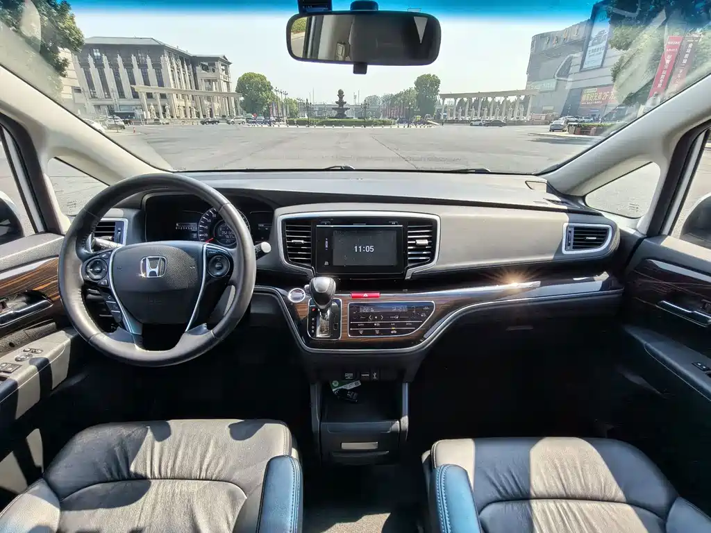 Honda Odyssey — миниатюра 12