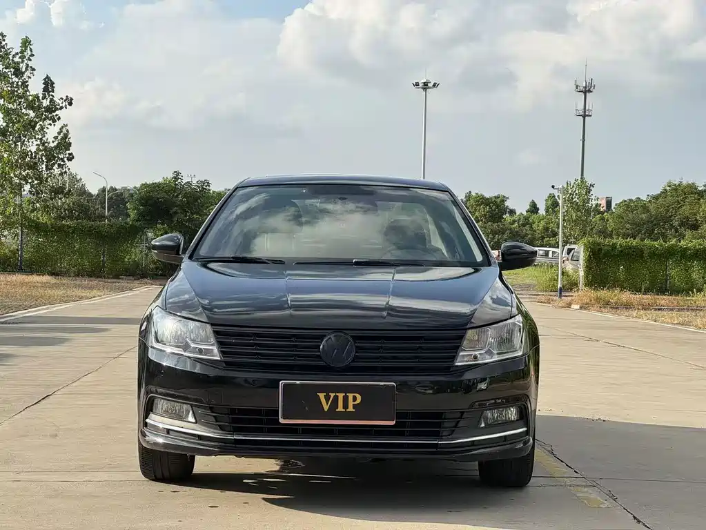 Volkswagen Lavida — миниатюра 3