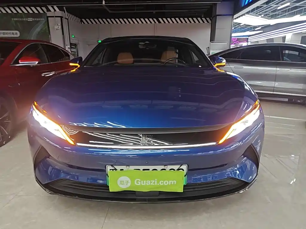 BYD Han — миниатюра 3