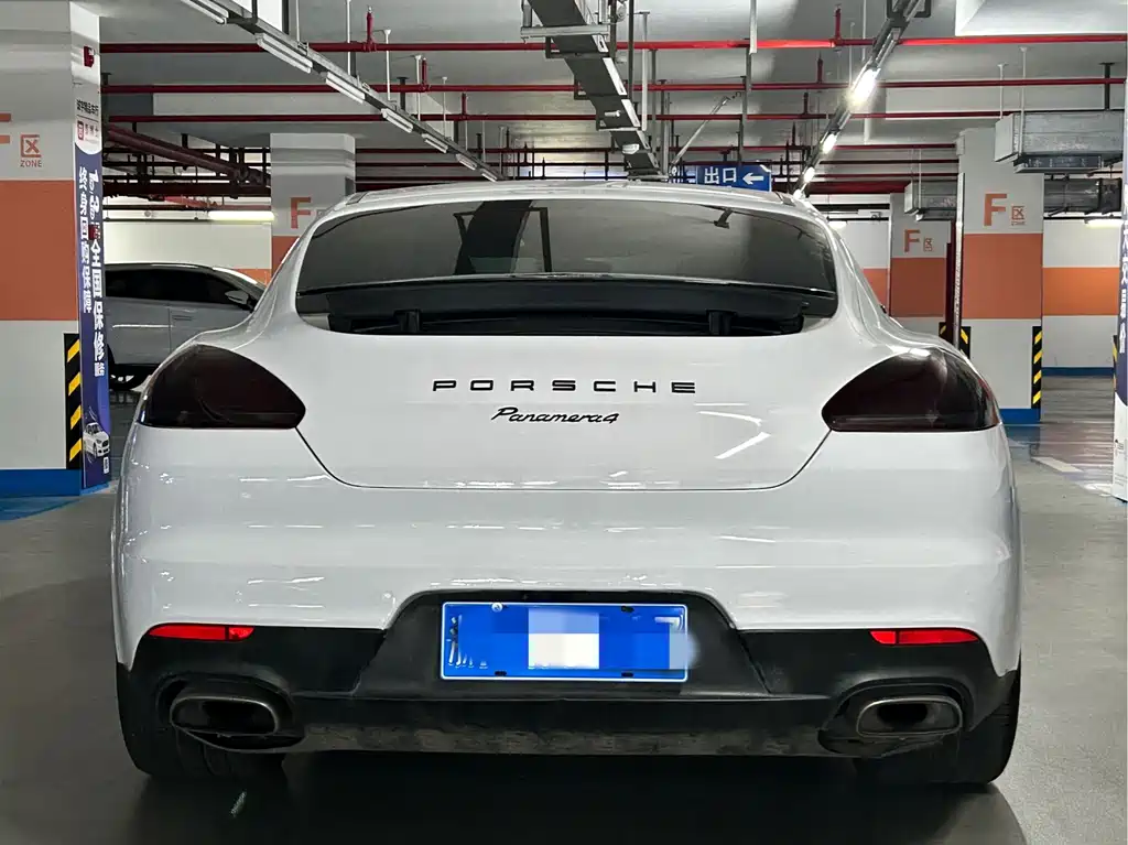 Porsche Panamera — миниатюра 5