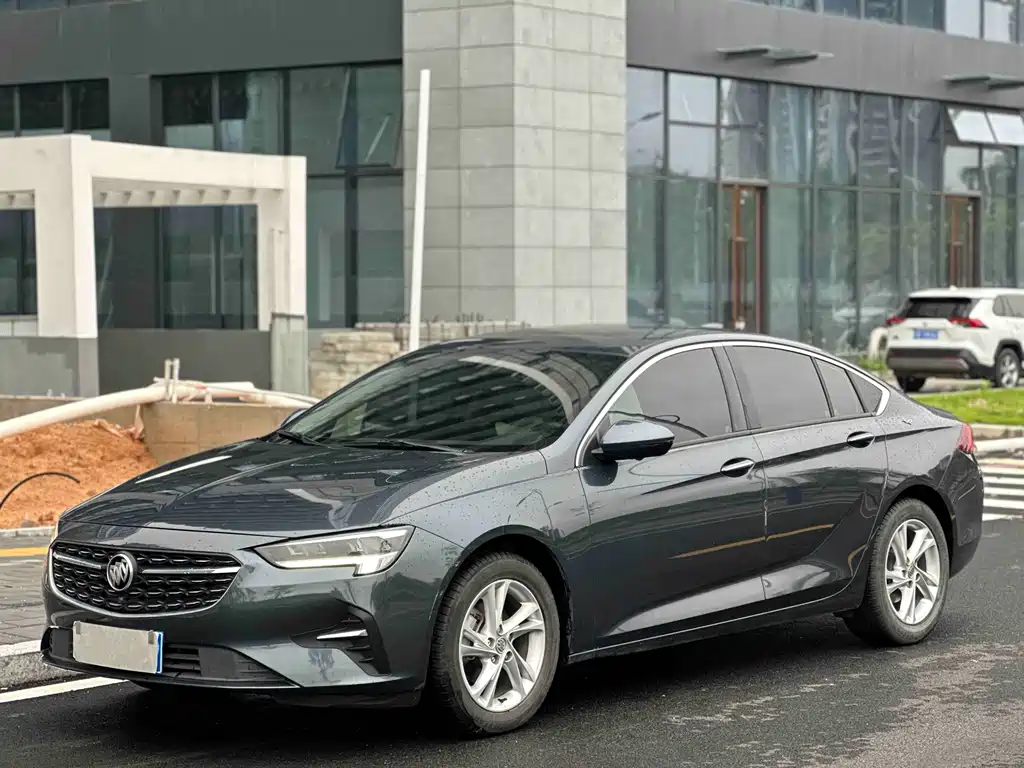 Buick Regal 2020