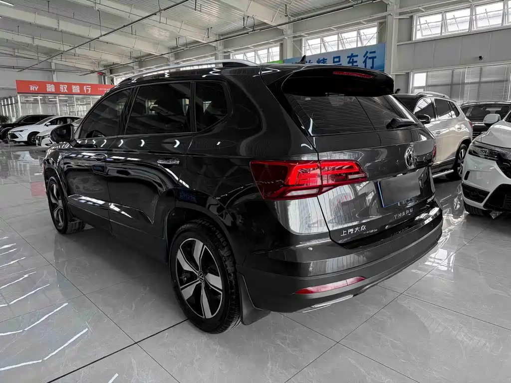 Volkswagen Tharu 2022 280TSI Luxury
