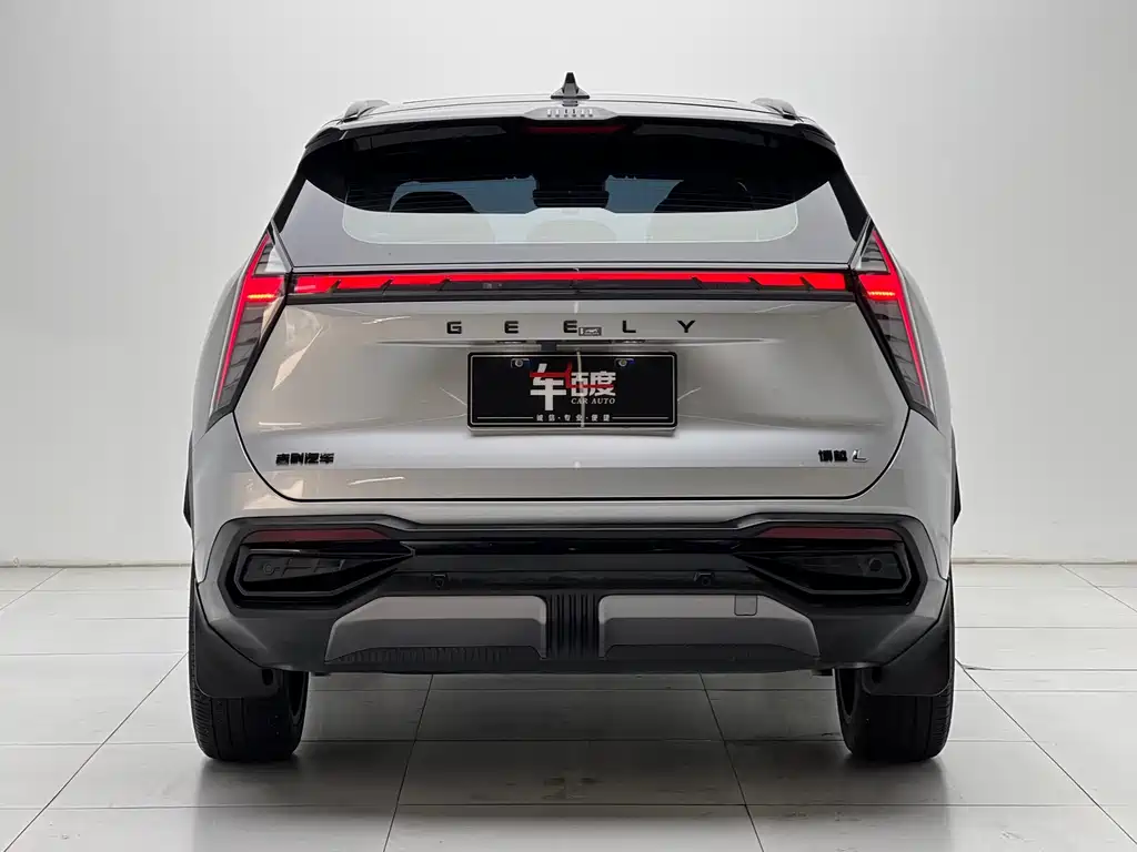 Geely Boyue L — миниатюра 5