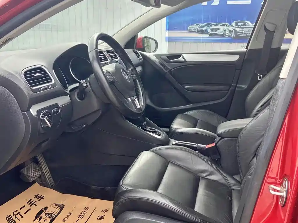 Volkswagen Golf — миниатюра 4