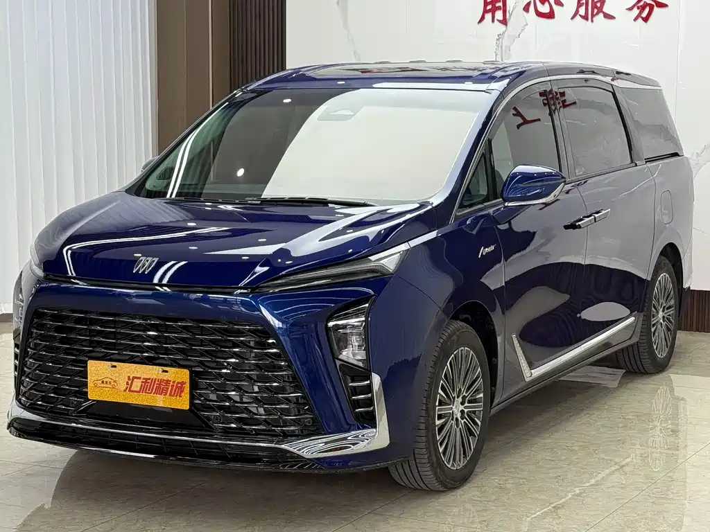 BUICK GL8 NEW ENERGY