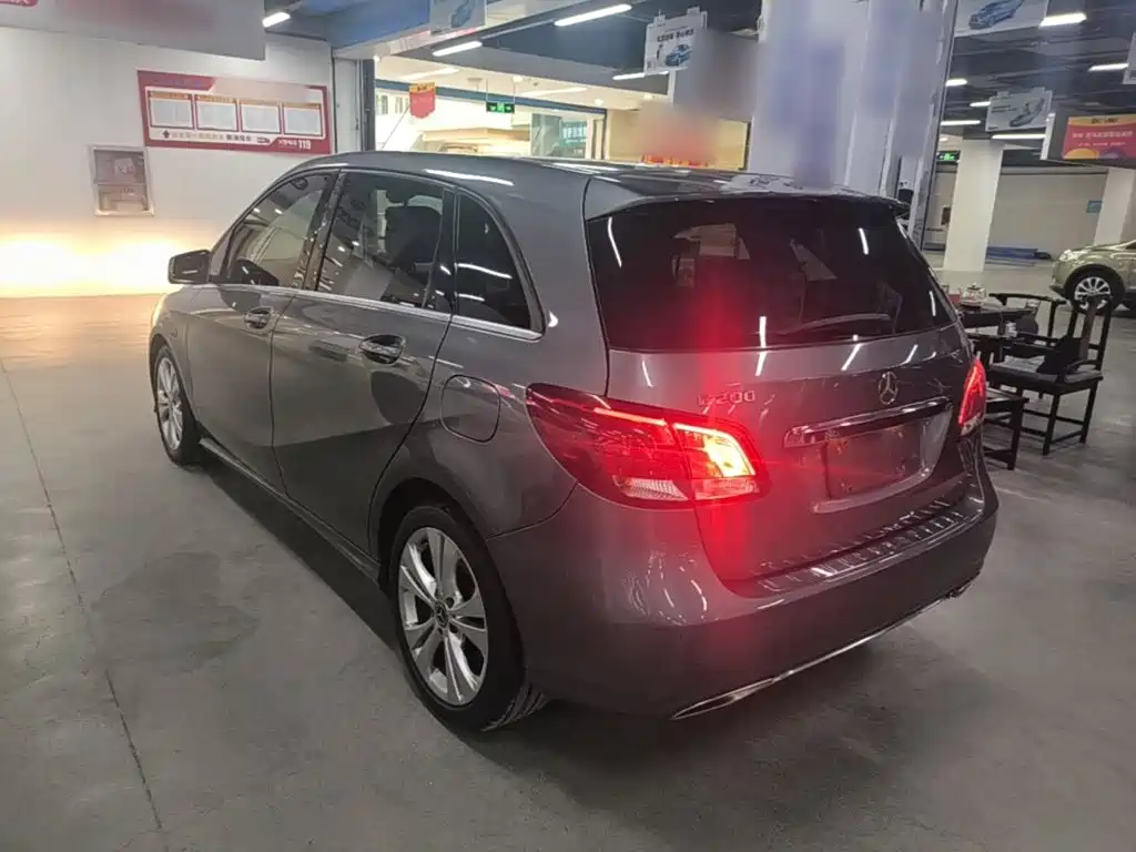 Mercedes-Benz B-Class — миниатюра 5