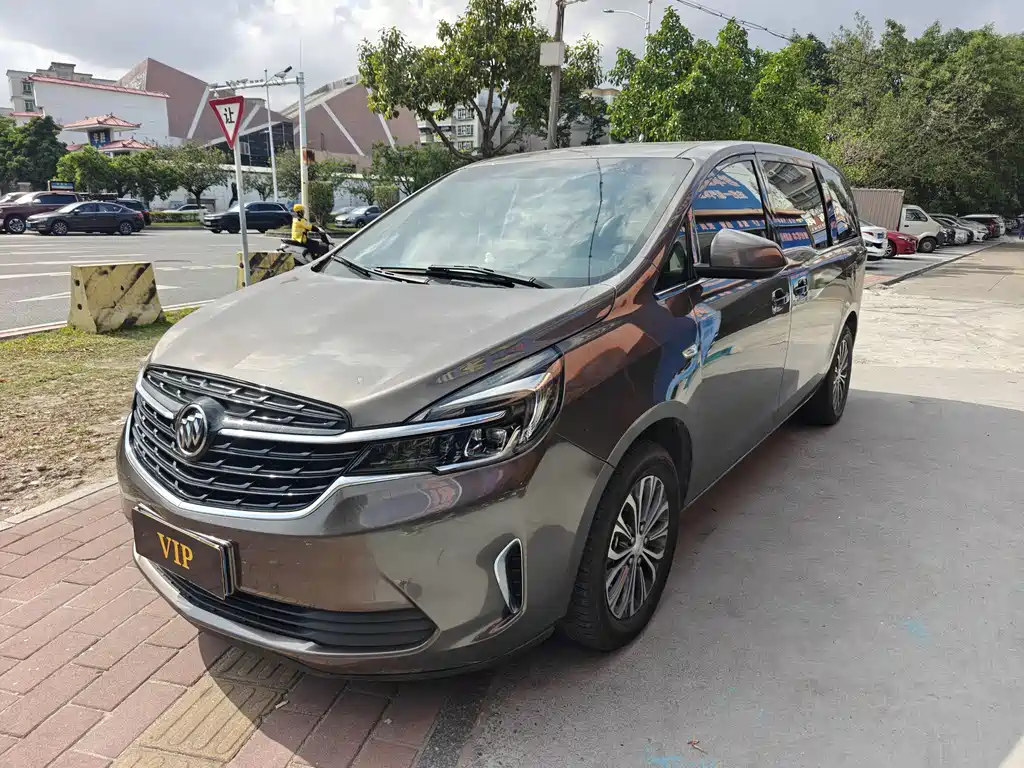 Buick GL8 2022