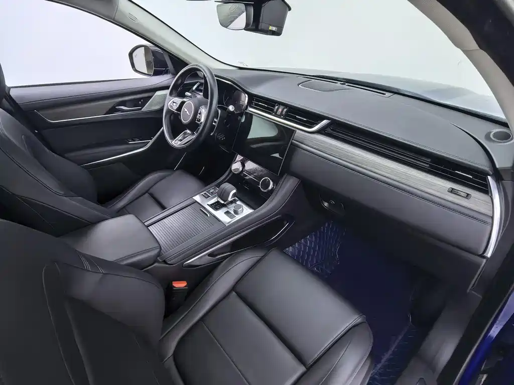 Jaguar F-Pace 2021 250PS