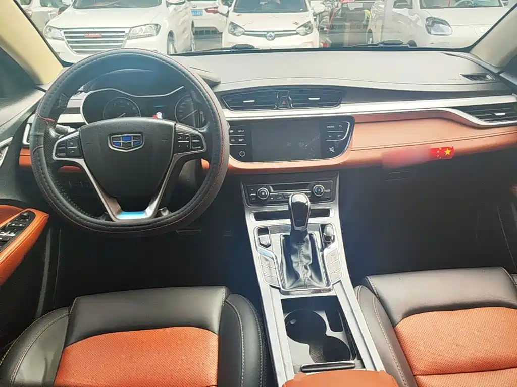 Geely Vision S1 — миниатюра 10