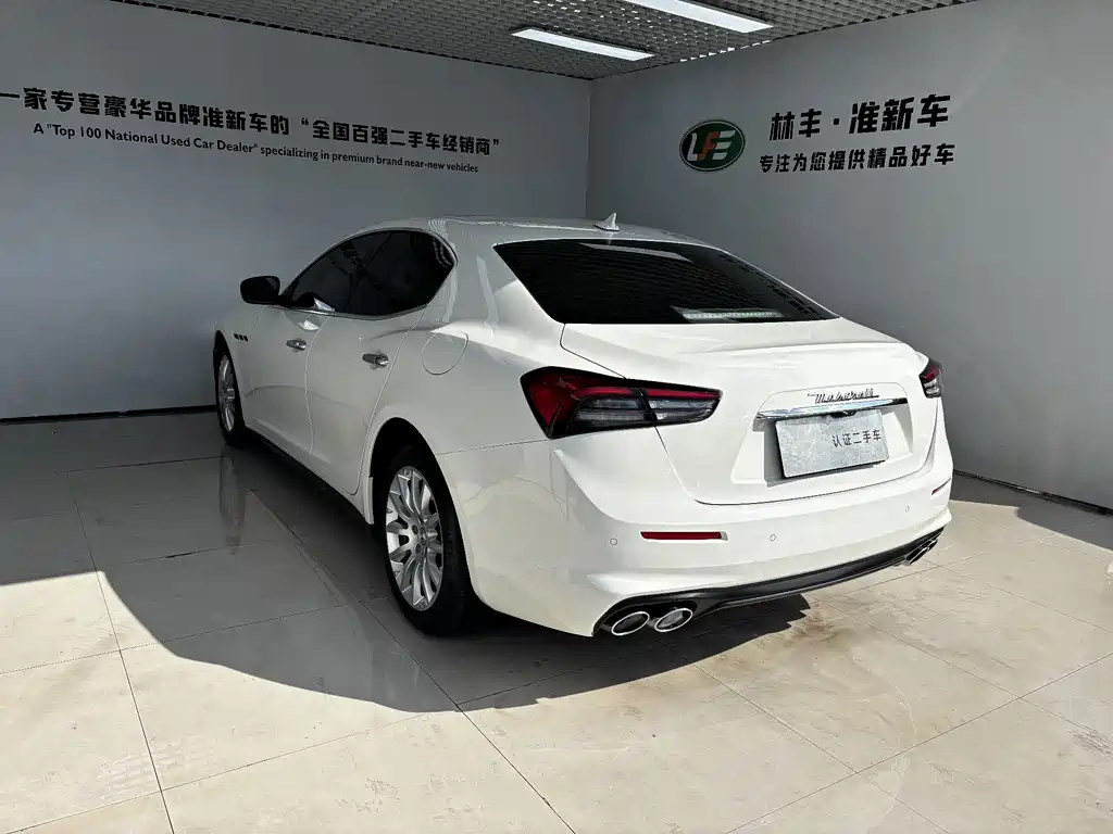 Maserati Ghibli — миниатюра 7