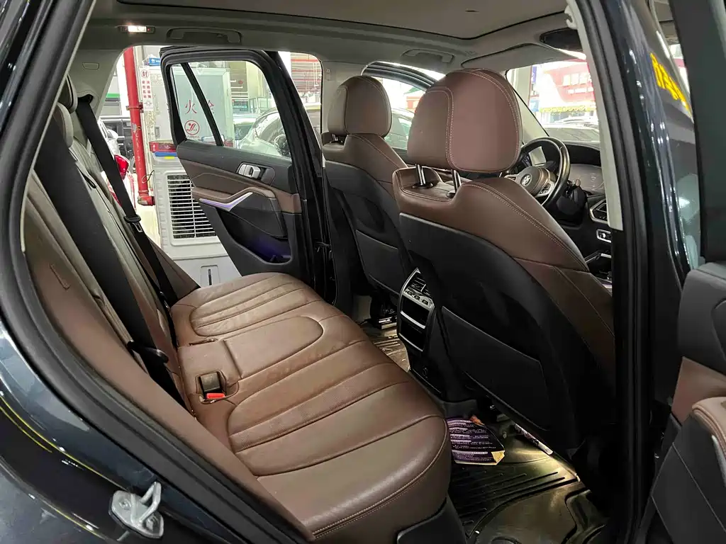BMW X5 (Import) — миниатюра 8
