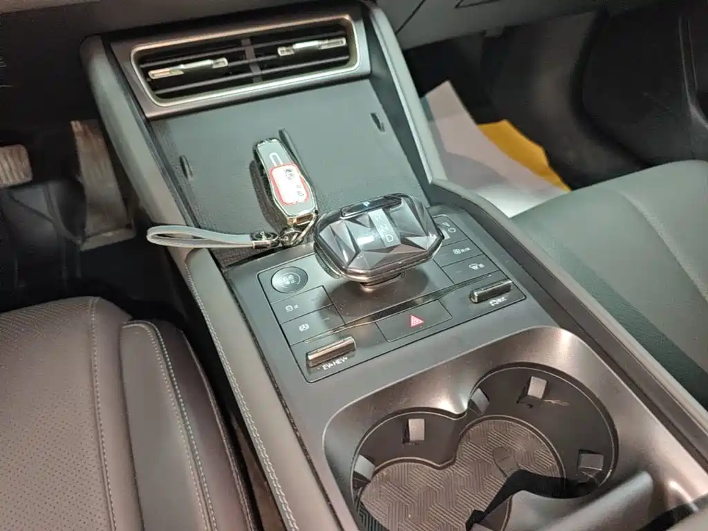 BYD Qin L — миниатюра 14