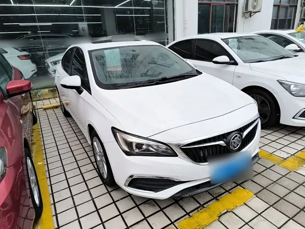 Buick Verano — миниатюра 4