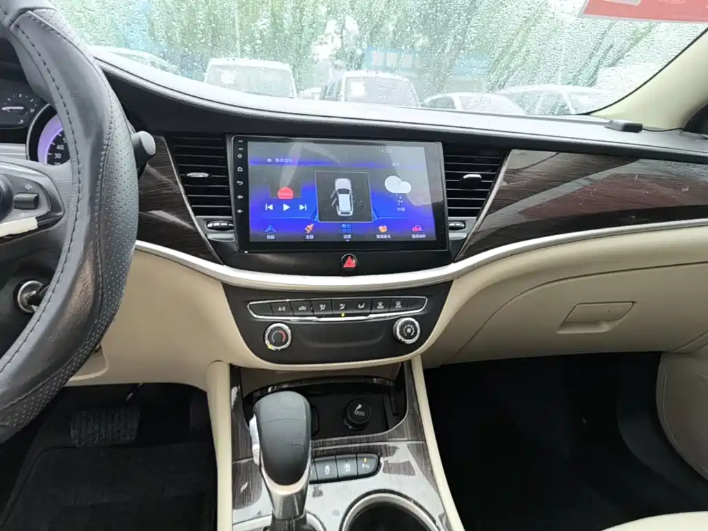 Buick Verano — миниатюра 13