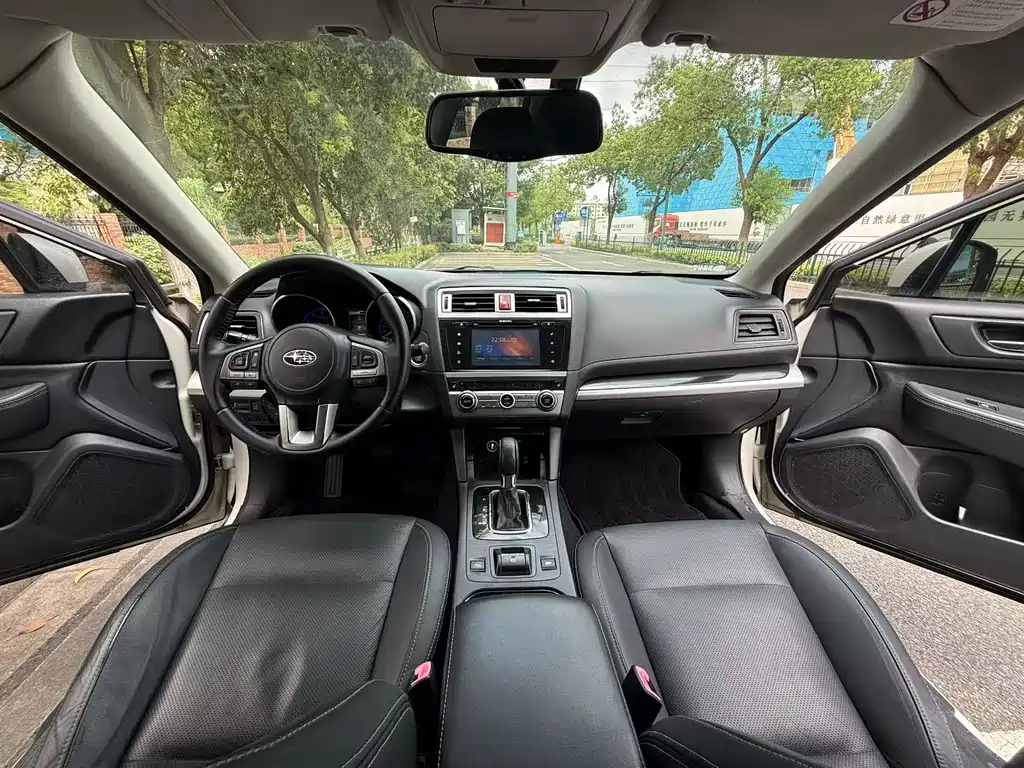 Subaru Outback — миниатюра 8