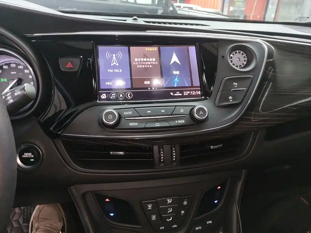 Buick Envision Plus — миниатюра 13