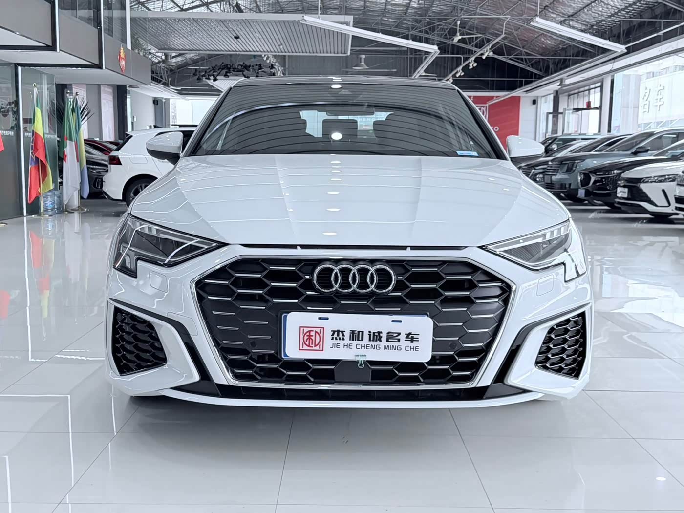 Audi A3 1.4 л 2022 г. Белый, пробег 36000 км