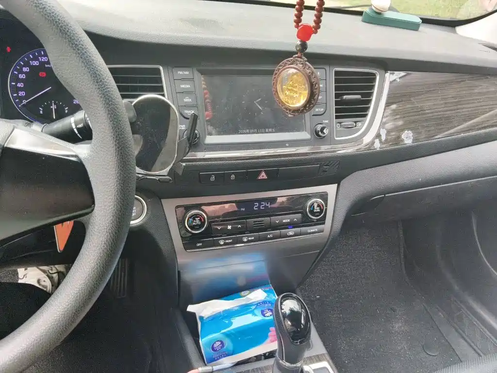 Hyundai Mistra — миниатюра 9