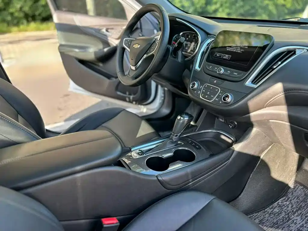 Chevrolet Malibu XL — миниатюра 16