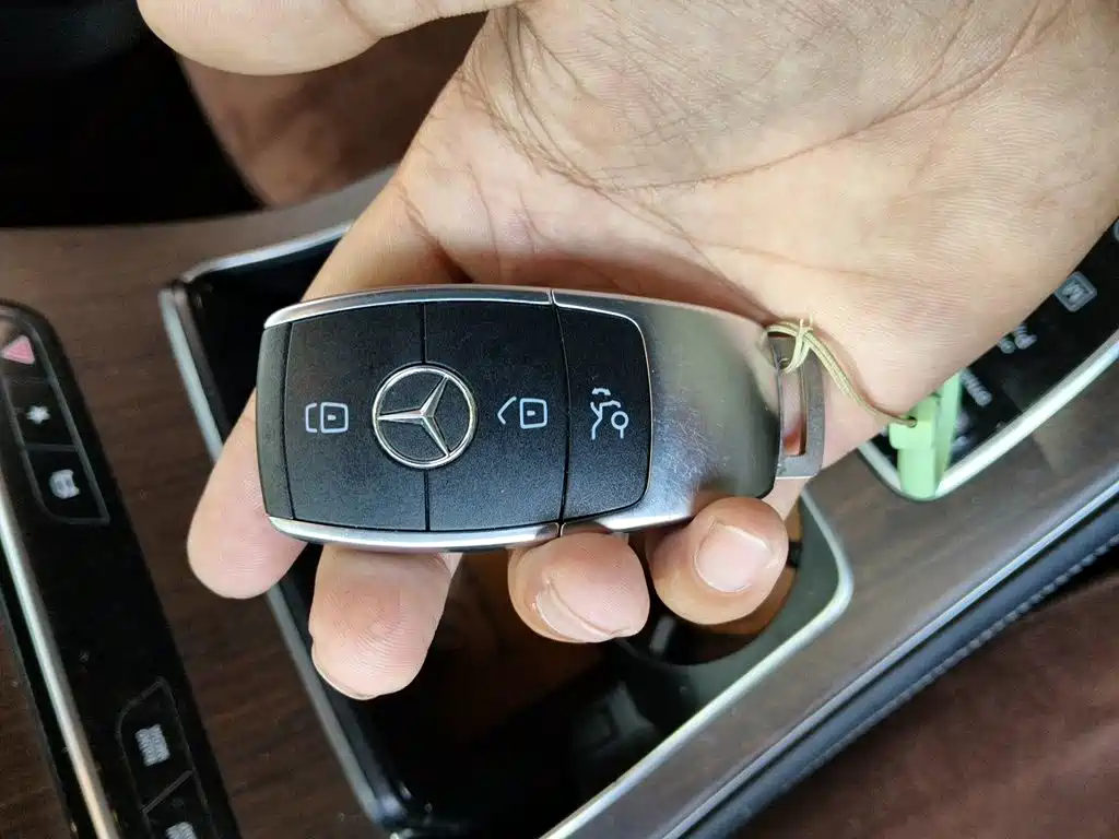 Mercedes-Benz GLC — миниатюра 9