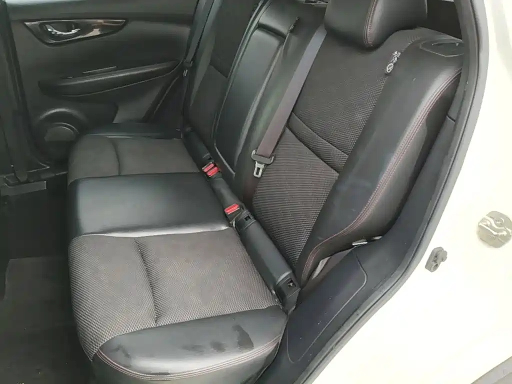 Nissan Qashqai — миниатюра 17