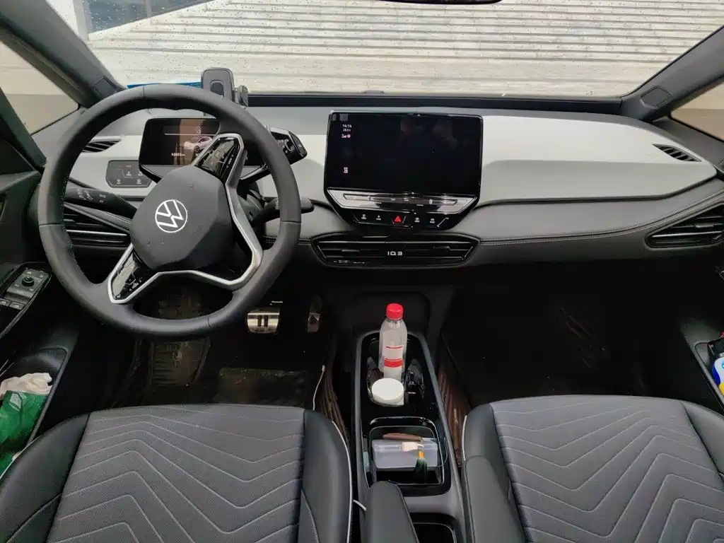 Volkswagen ID.3 — миниатюра 10