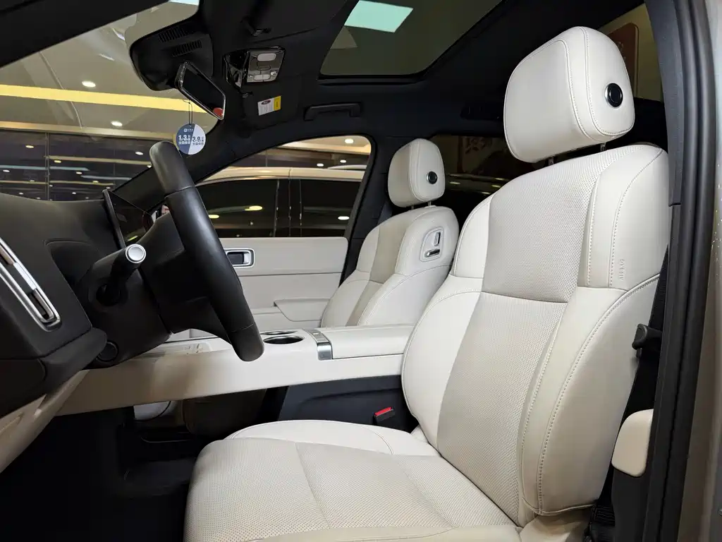 Li Auto Li L8 — миниатюра 9
