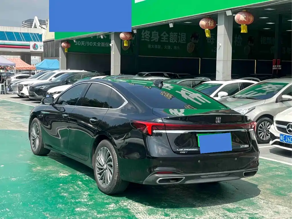 Buick LaCrosse — миниатюра 4
